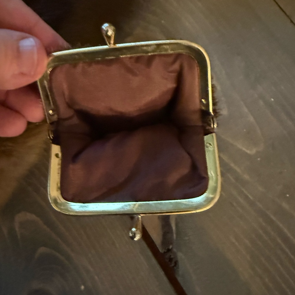 David Green Furriers Mink Stoll and Two Vintage Fur Coin Wallets - Picture 6 of 7